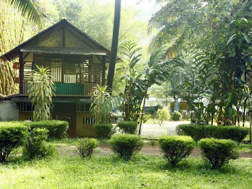 Soma Birds Lagoon Kotamangalam Exterior photo