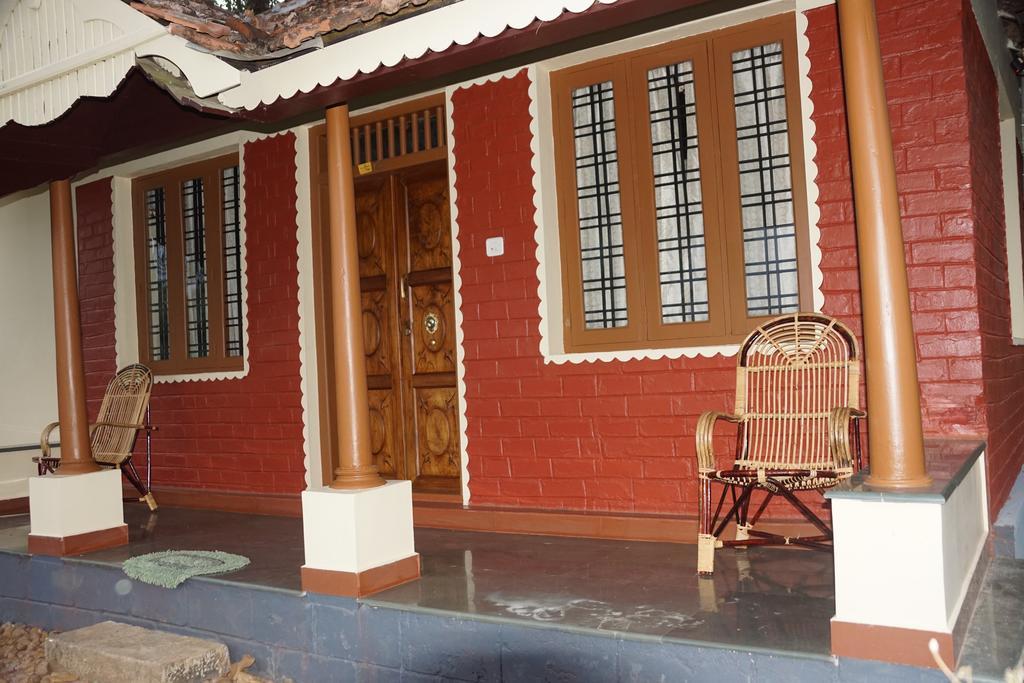 Soma Birds Lagoon Kotamangalam Exterior photo